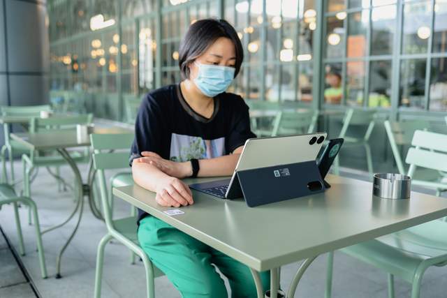 荣耀MagicPad13全面体验，科技与美学的完美融合