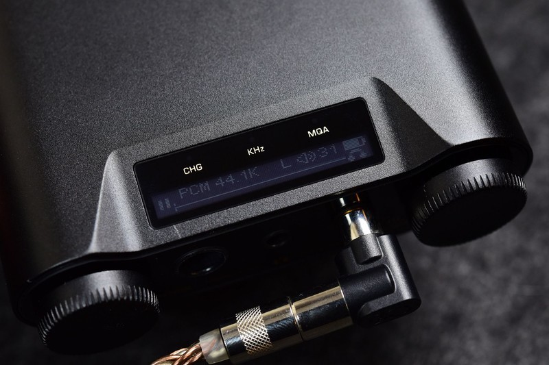 是播放器也是便携耳放更是小台机，上市两年仅降800的山灵H7上手