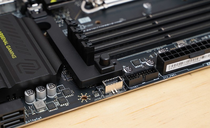 内存怒超8800！微星MAG B860M MORTAR WIFI迫击炮评测