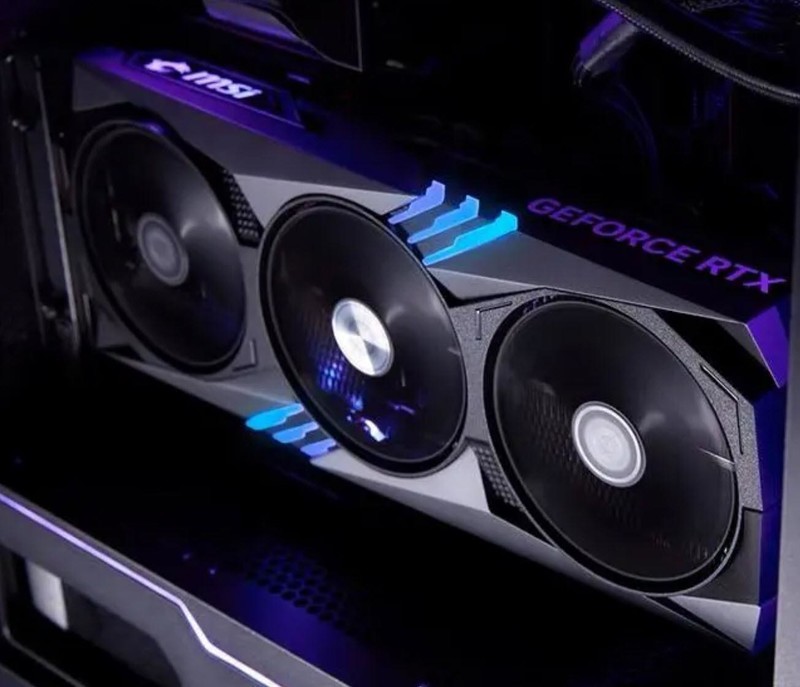 我这个显卡推荐给“家世好、嘴又甜、长得好看还有钱”的大Baby们