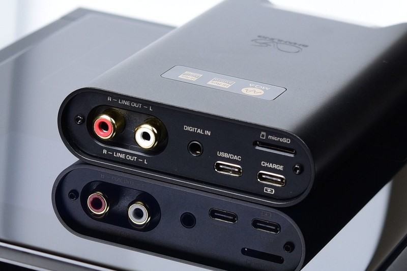 是播放器也是便携耳放更是小台机，上市两年仅降800的山灵H7上手