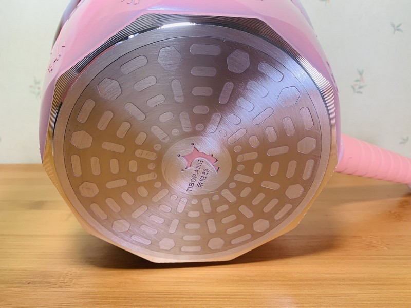 小锅大用，宝宝最爱—帝伯朗棒棒糖奶锅使用体验