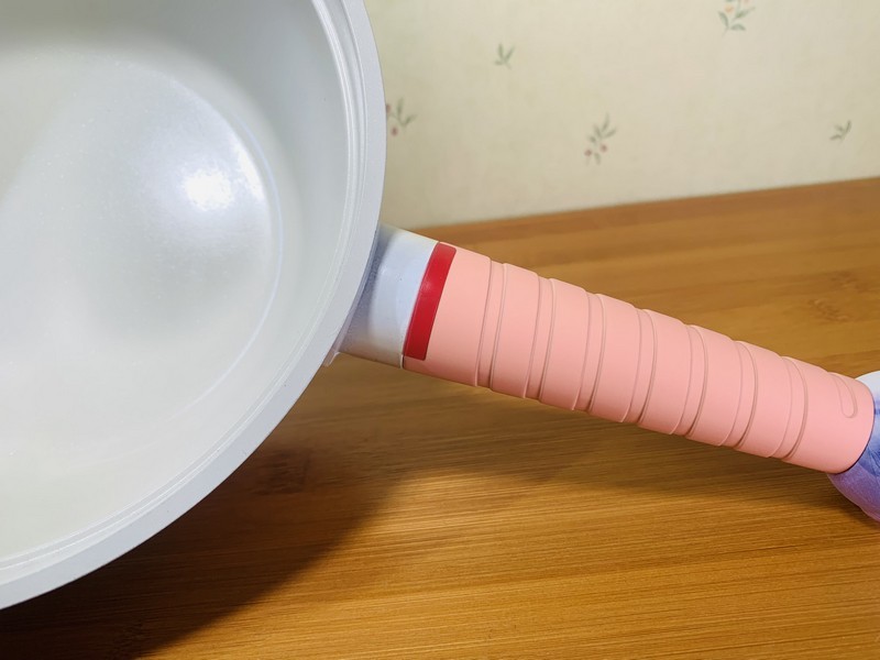 小锅大用，宝宝最爱—帝伯朗棒棒糖奶锅使用体验