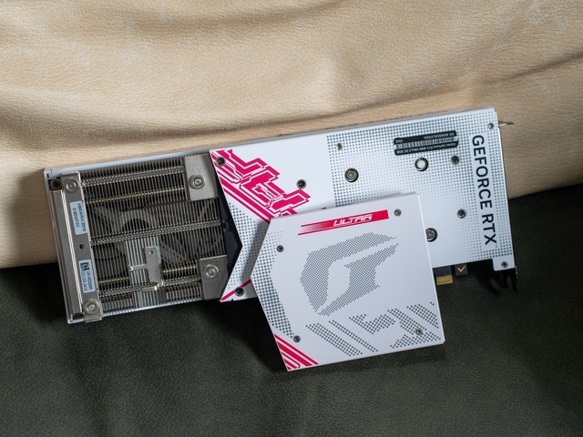 主流用户颜值之选，618纯白背插主机晒单