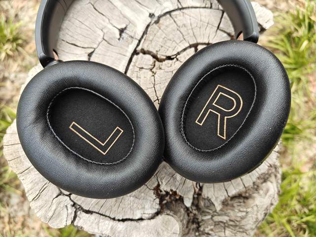 创新 ZEN HYBRID PRO SXFI 无线耳机：音质、舒适度与功能兼具