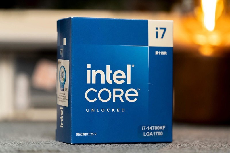 14700KF vs 7800X3D，理论性能差距大，游戏表现出人意料