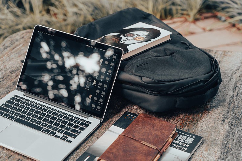 INCASE City背包怎么样？2个月使用体验，完美Carry我的MacBook Pro