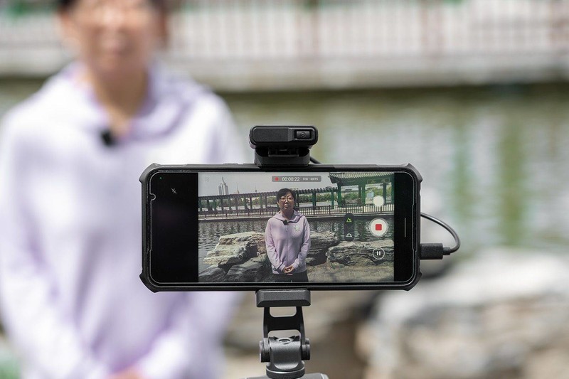 一拖一自带混响，智能双麦降噪，韧能T30无线麦克风评测