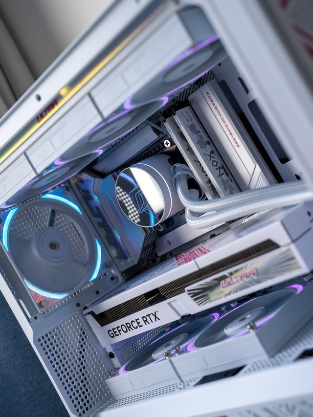 主流用户颜值之选，618纯白背插主机晒单