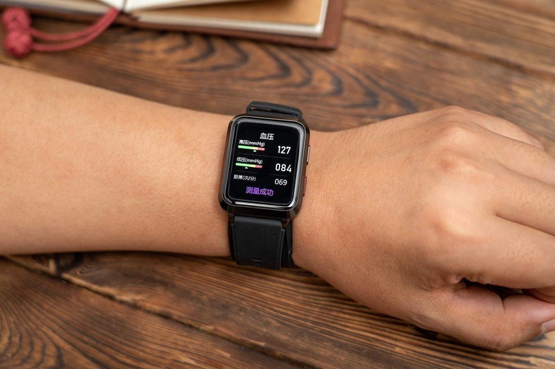 智能穿戴新突破，将血压计塞进智能手表，dido E50S评测