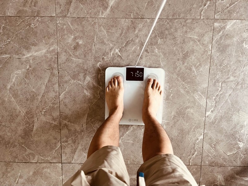 云康宝八级体脂秤，帮你按下长胖路上暂停键