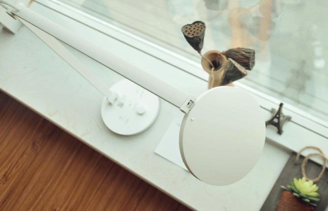 专业做护眼灯的有哪些品牌？几款专业儿童卧室灯品牌分享