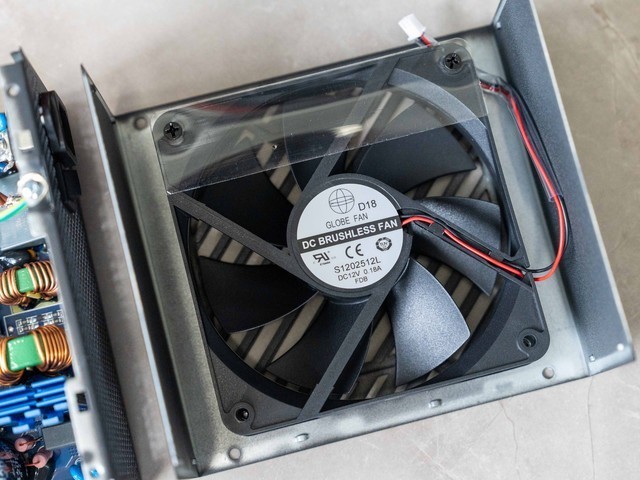 性价比之王再升级，安耐美PlatiKill白金竞蝠1000W电源拆解分享