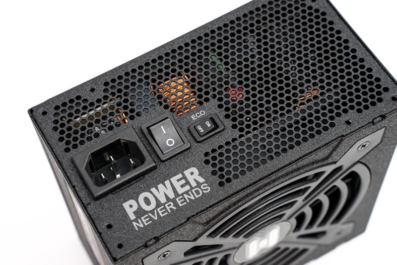 ATX3.0电源带来哪些变化？备战40系！全汉Hydro G Pro1000电源开箱