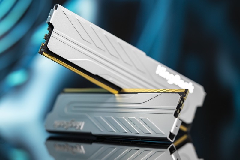 安全下车，超6800MHz ，799元32GB的金百达DDR5内存是什么水平？（超频参数可抄作业）