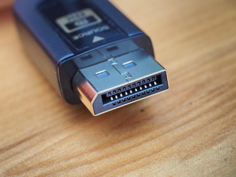 长距离DP2.1线材首选——FIBBR Real系列 DP 2.1 有源光纤线