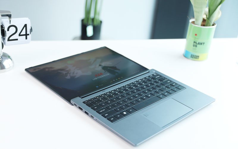 【评测】搭载13代酷睿i7标压U，吾空凌云X14轻薄本商务办公闭眼入