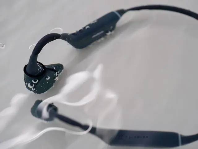 真实横测南 卡、韶音、墨觉三款游泳骨传导耳机到底谁有真功夫在身？