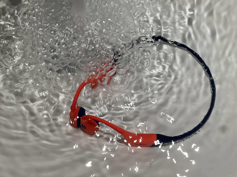 真实横测南 卡、韶音、墨觉三款游泳骨传导耳机到底谁有真功夫在身？