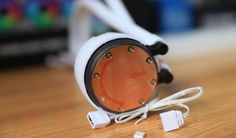 让“NON K”超频更加到位，360水冷成了必需品