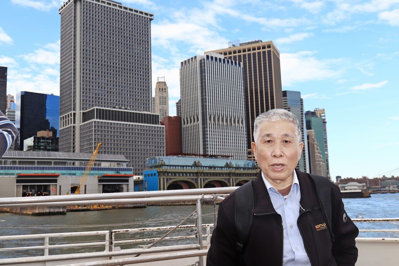 乘船游览美国纽约曼哈顿港(一）