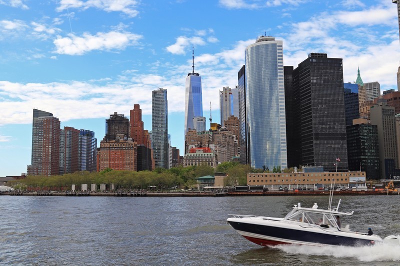 乘船游览美国纽约曼哈顿港(一）