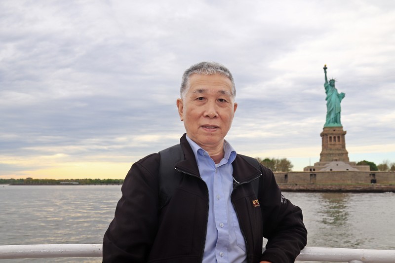 乘船游览美国纽约曼哈顿港(一）