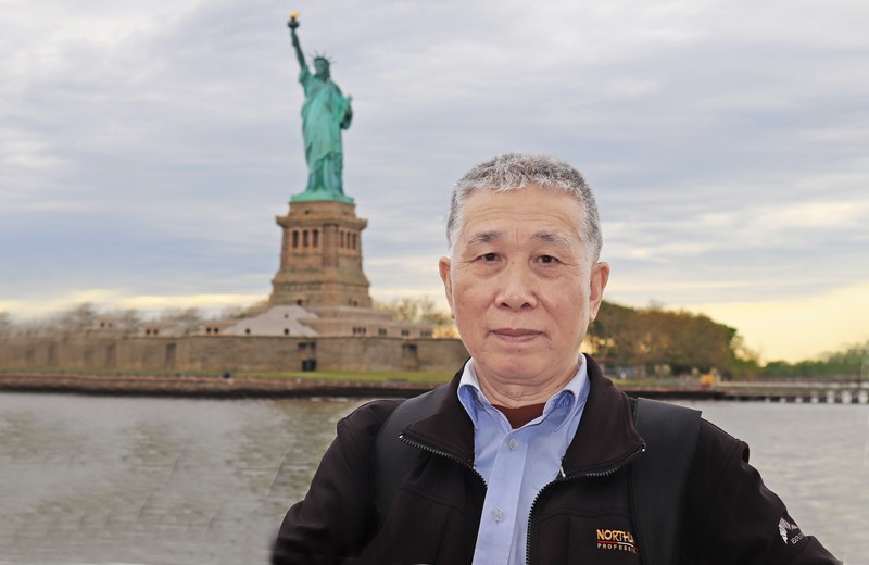 乘船游览美国纽约曼哈顿港(一）