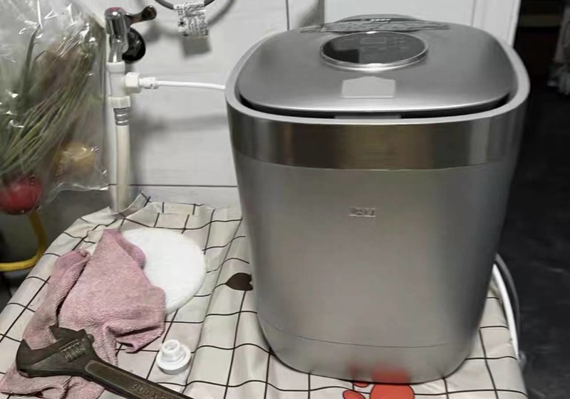 买内衣洗衣机必看专业性能详解！希亦、小吉、鲸立内衣洗衣机哪个更可靠？