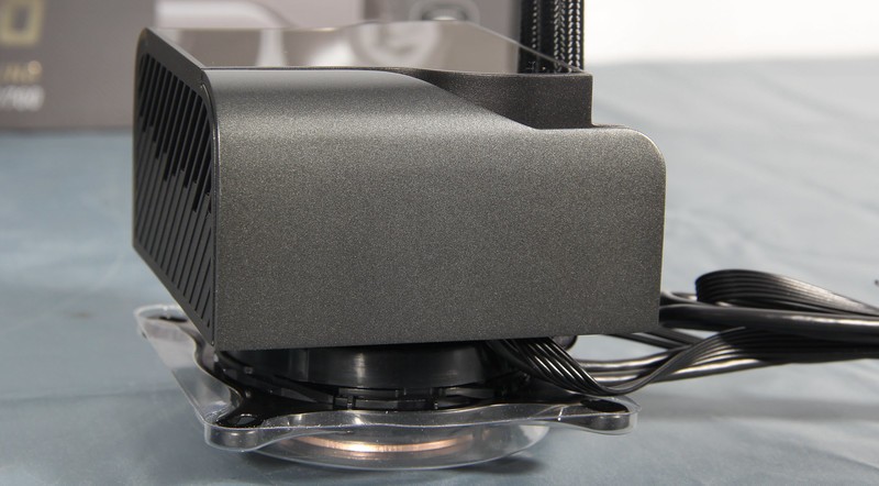 让“NON K”超频更加到位，360水冷成了必需品