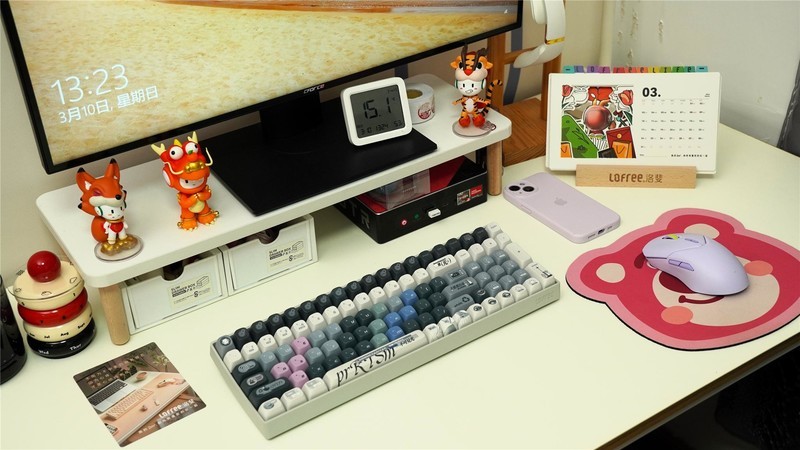 买键盘送盲盒键帽！洛斐小翘100机械键盘开箱：颜值女生不会拒绝