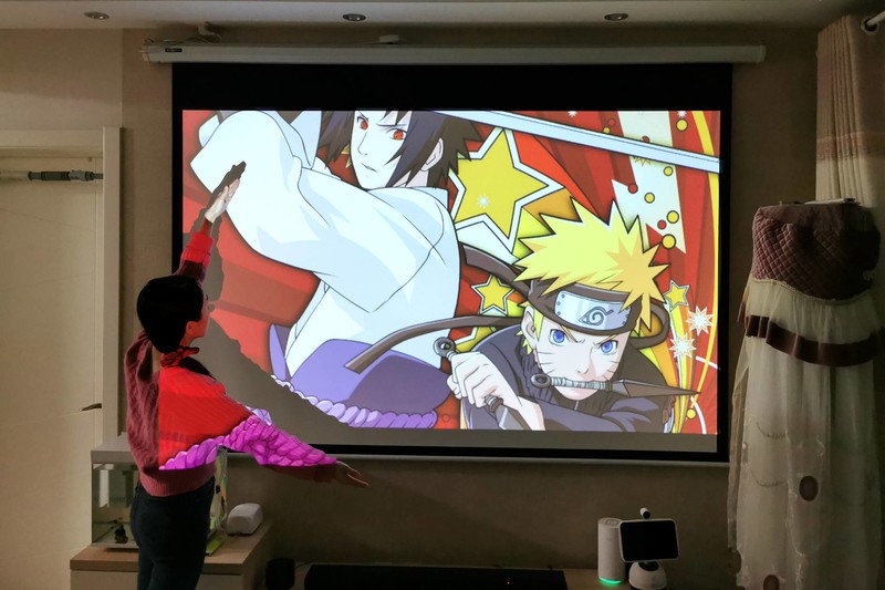 被它的颜值破防了，猫王灵感P5投影仪实测：老式放映机造型设计