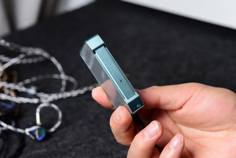 独立电源+双DAC独立解码，单端还强如平衡端！评森韵蓝牙耳放BT10