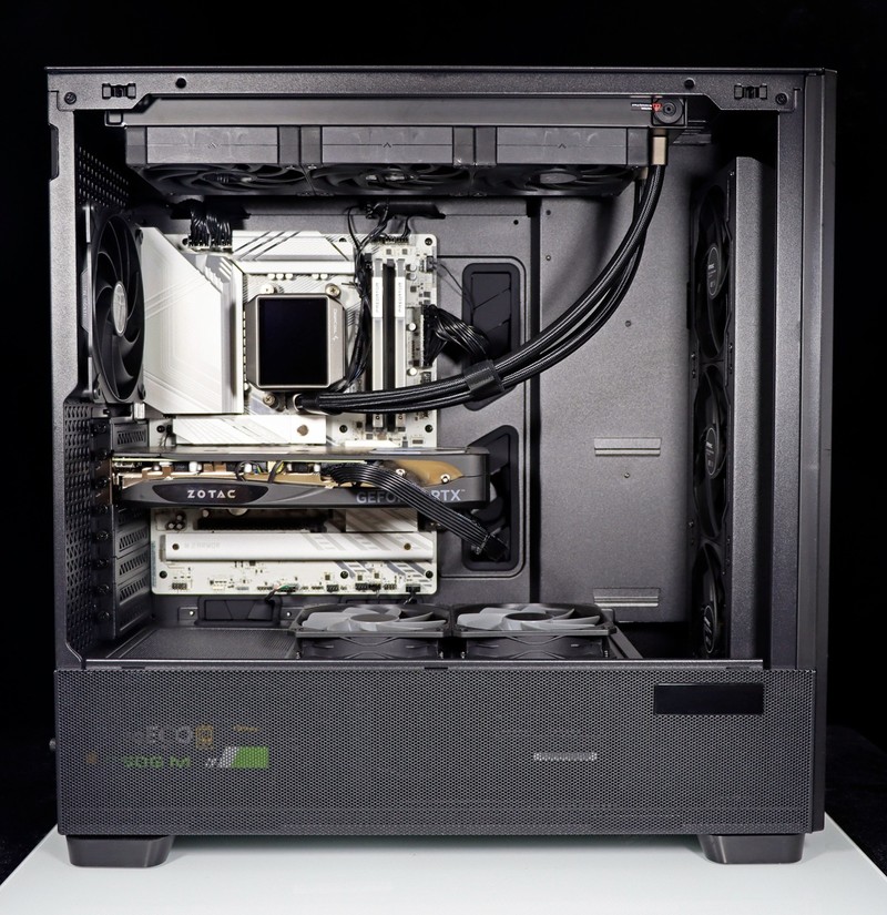 锐龙 9000 好搭档！宏碁掠夺者 炫光星舰 DDR5 6000 C28 16G*2