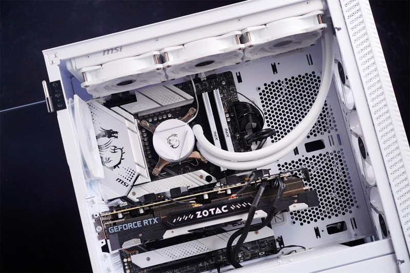 性能优秀，性价比高，中端用户装机优秀选择-XPG翼龙S11硬盘分享