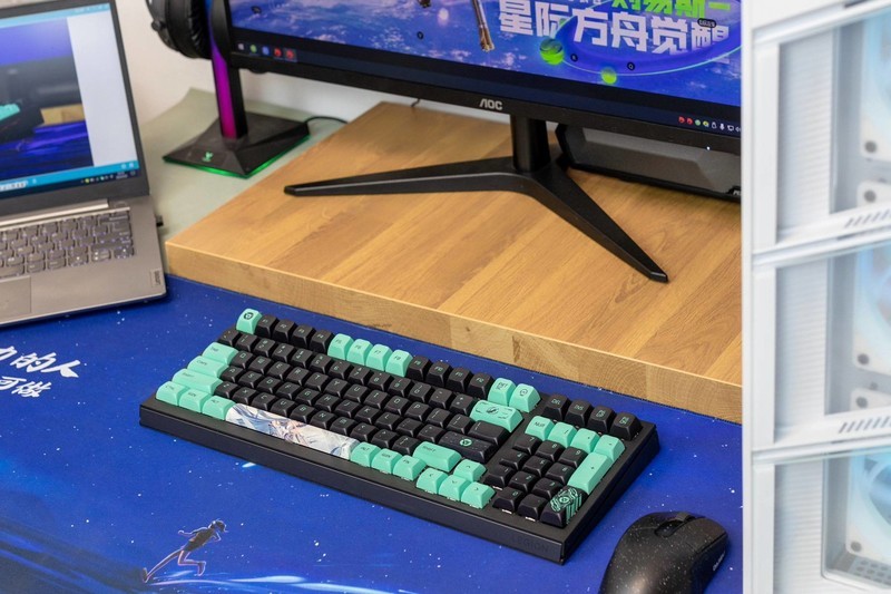 小尺寸、数字键、客制化、带背光，联想拯救者K7机械键盘体验