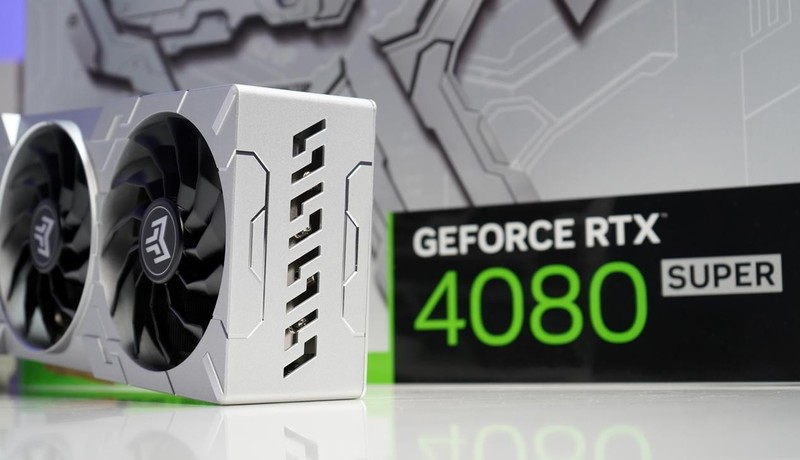 影驰RTX 4080 SUPER金属大师显卡评测：加量还降价，这一波很良心