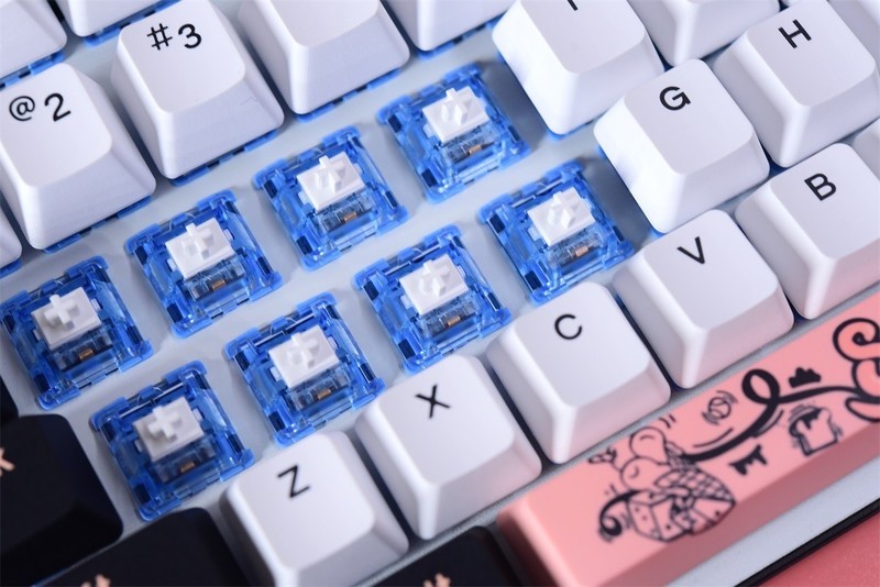 全配列全键热插拔的达尔优A104还有全新配色