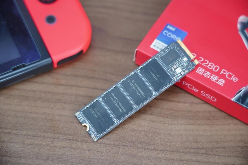 性能优秀，性价比高，中端用户装机优秀选择-XPG翼龙S11硬盘分享