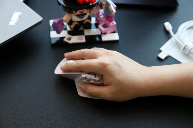 静益求精丝滑跨屏，雷柏MT760＆MT760mini无线多模办公鼠标评测