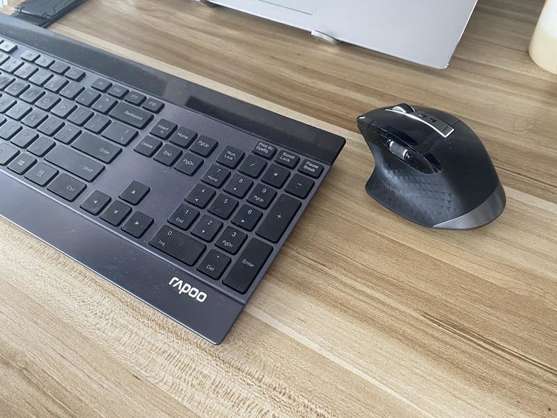 静益求精丝滑跨屏，雷柏MT760＆MT760mini无线多模办公鼠标评测