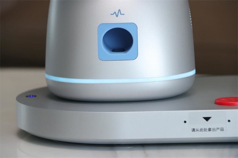 子女远行，老人谁来陪？优得护养老机器人体验，守护夕阳红