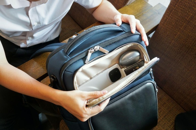 包在手，业务跟我走!LEVEL8新款探界者商务背包是我的心头好