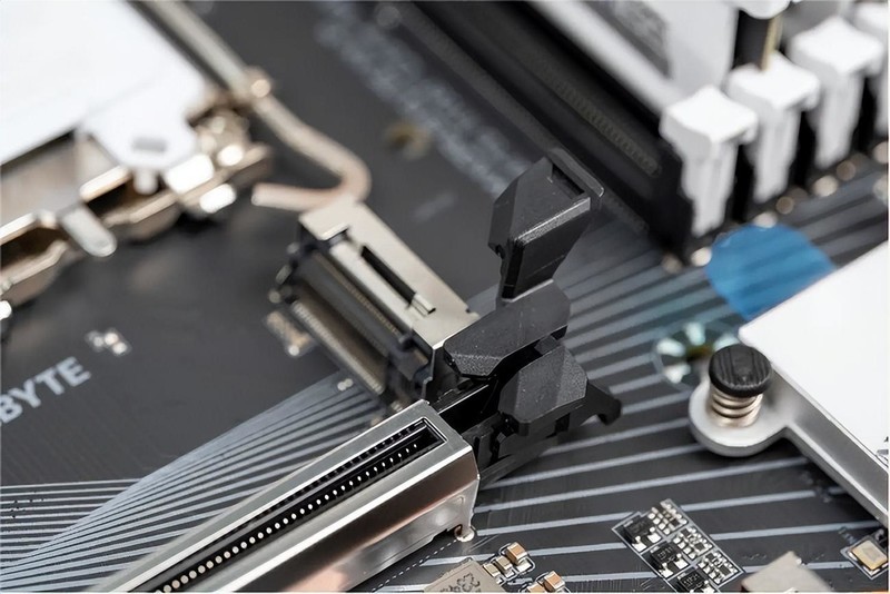 颜值绝绝子，新款雕妹主板，B760M AORUS ELITE AX-P装机分享