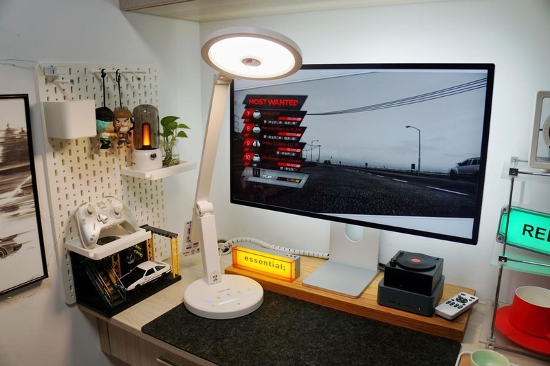 红光黑科技加持，书客L2 Pro护眼台灯主打护眼