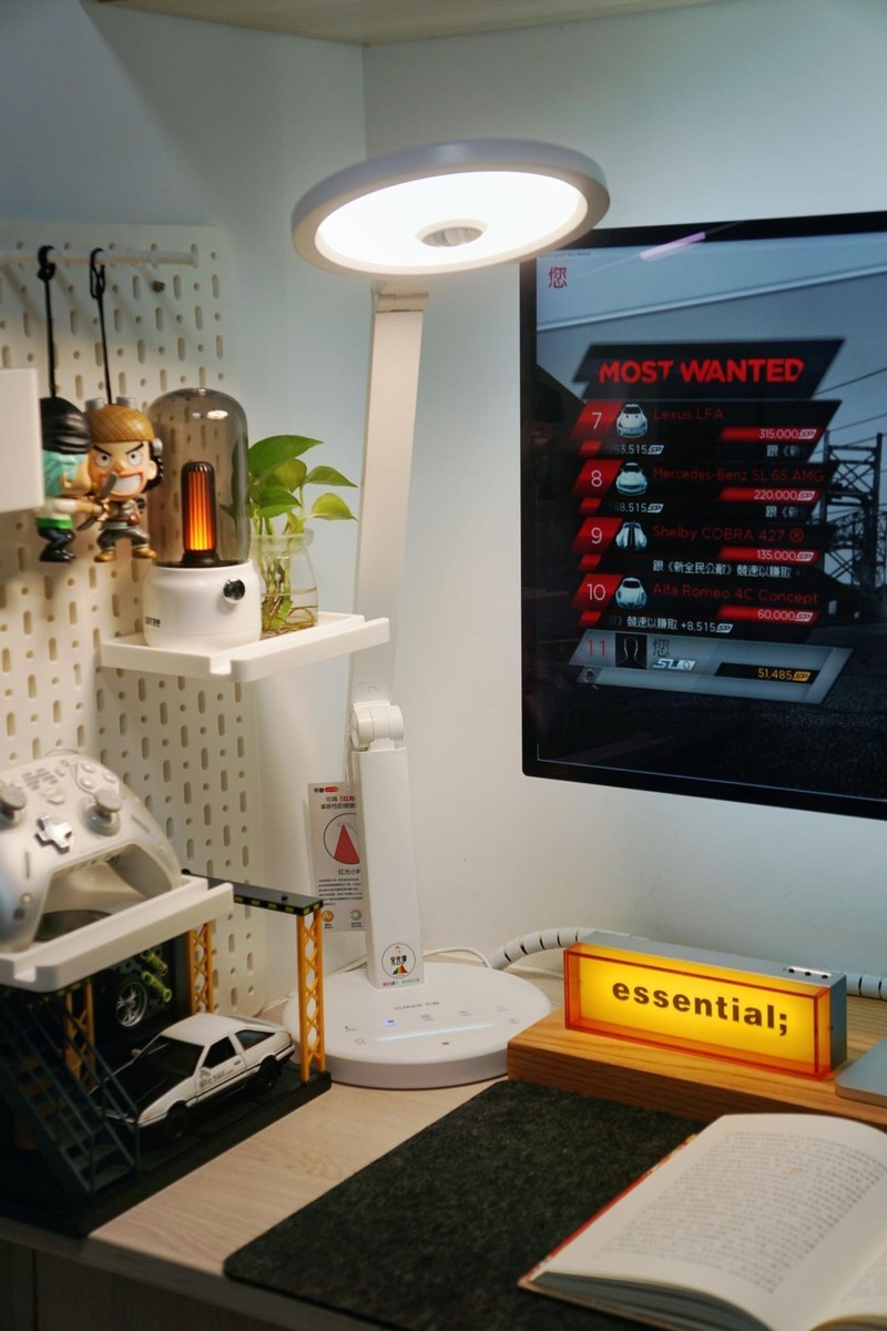 红光黑科技加持，书客L2 Pro护眼台灯主打护眼