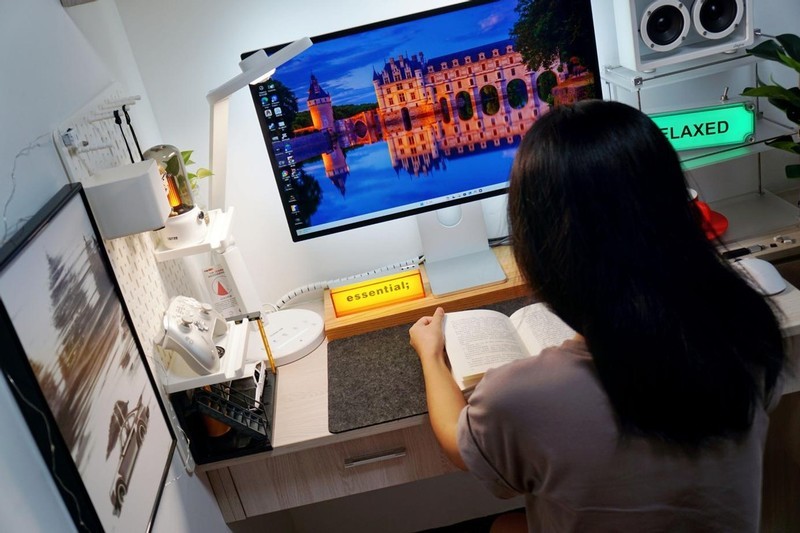 红光黑科技加持，书客L2 Pro护眼台灯主打护眼