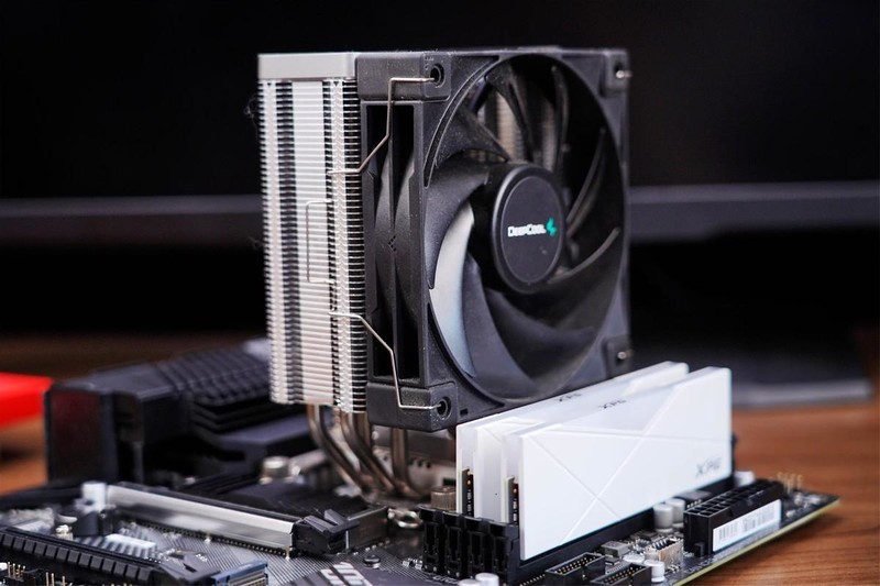 中端主板如何选？技嘉小雕AXB660M AX DDR4实力告诉你，选它没有错