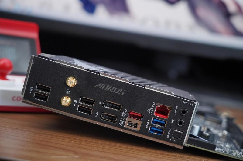 中端主板如何选？技嘉小雕AXB660M AX DDR4实力告诉你，选它没有错