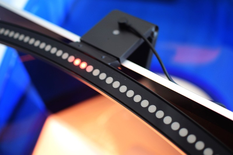 防蓝光拾音屏幕灯 LYMAX 徕美视 曲屏版